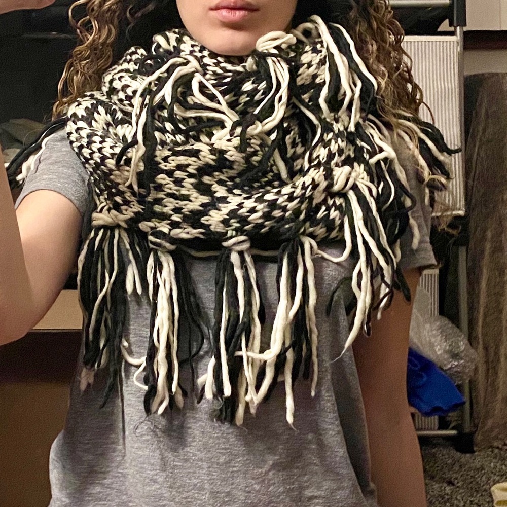 Black and White Infinity Scarf